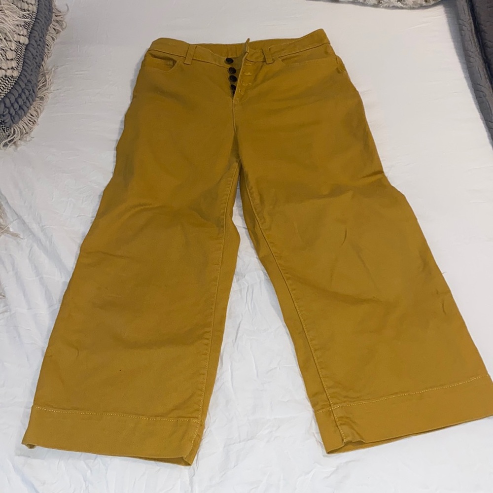 Womens time and try cropped pants